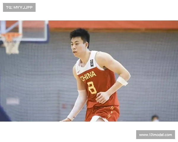 张镇麟缺席后谁将成为国家队核心邹阳成最热人选场均15+8表现亮眼 张镇麟缺席后谁将成为国家队核心邹阳成最热人选场均15+8表现亮眼